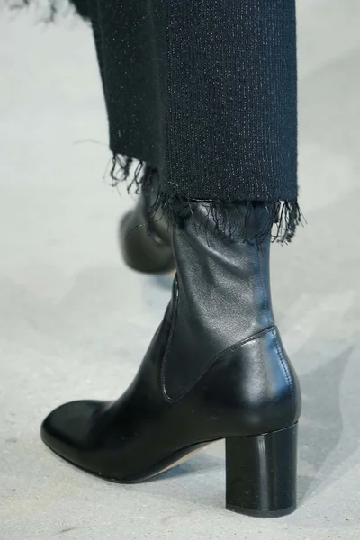 Look 57